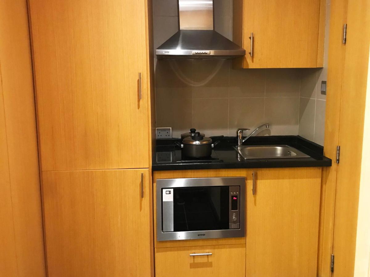 Hala Arjaan By Rotana, Deluxe Hotel Apartments Abu Dhabi Eksteriør bilde