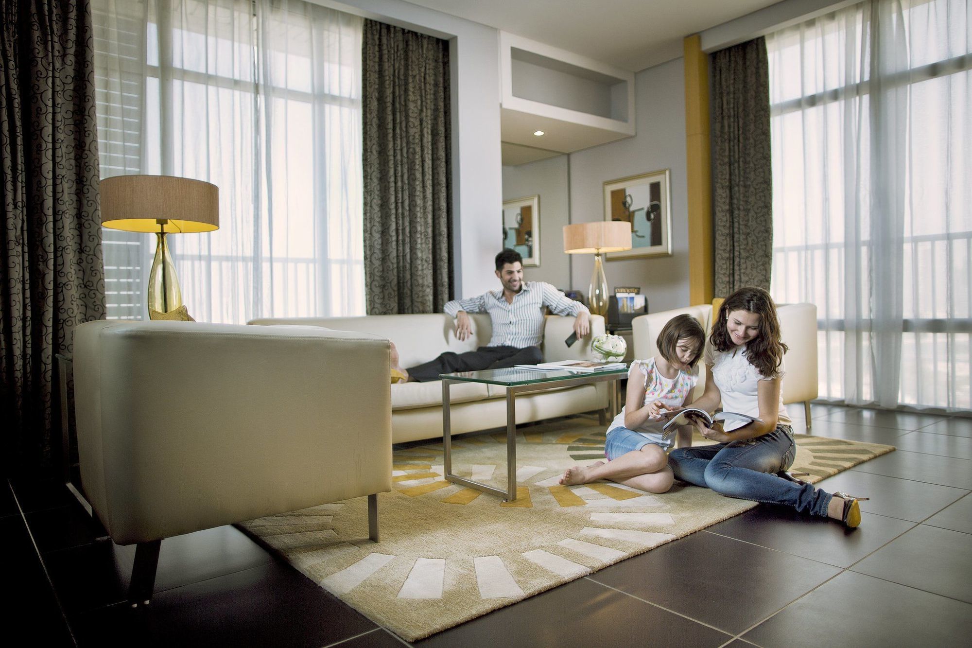Hala Arjaan By Rotana, Deluxe Hotel Apartments Abu Dhabi Eksteriør bilde