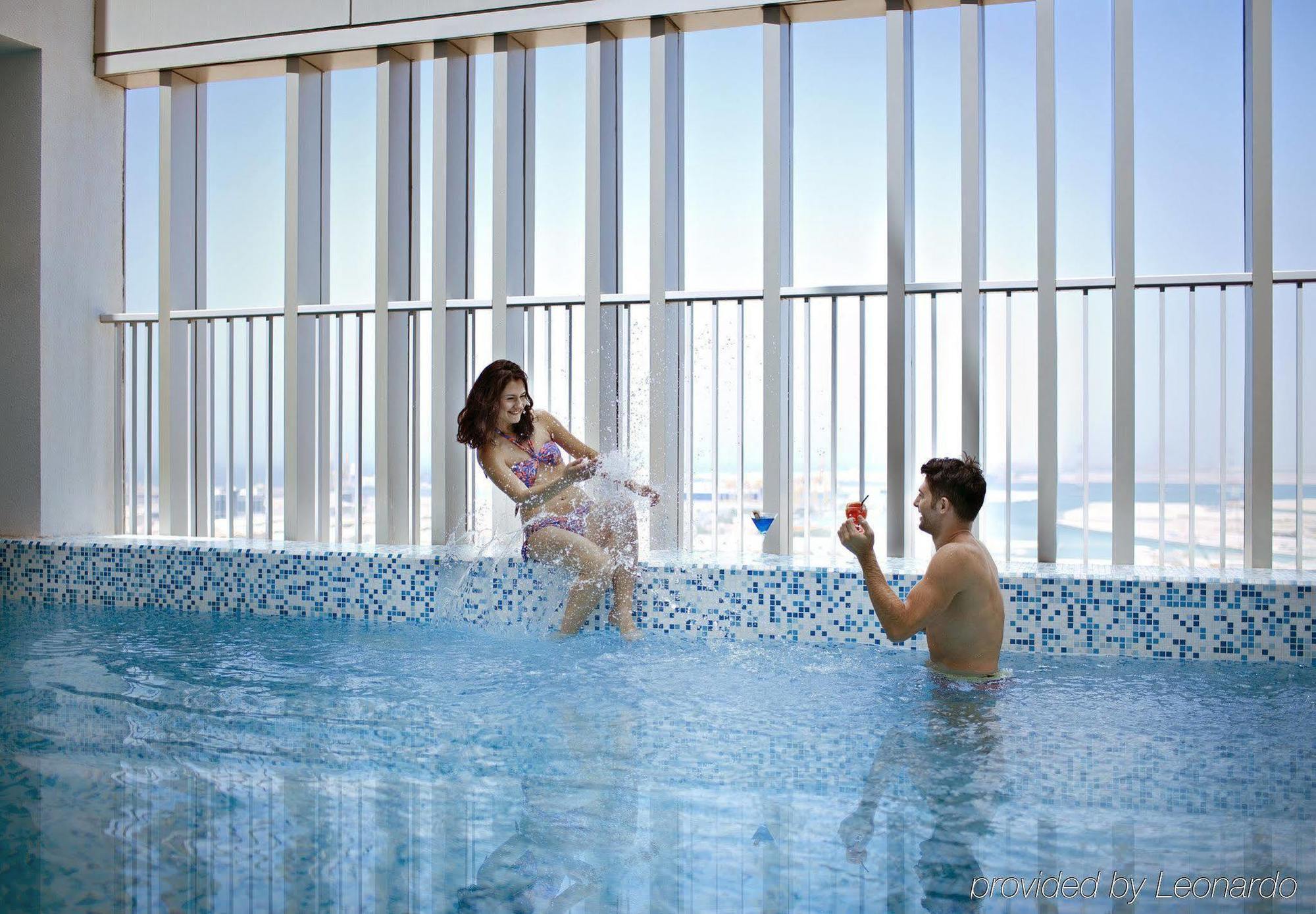 Hala Arjaan By Rotana, Deluxe Hotel Apartments Abu Dhabi Eksteriør bilde