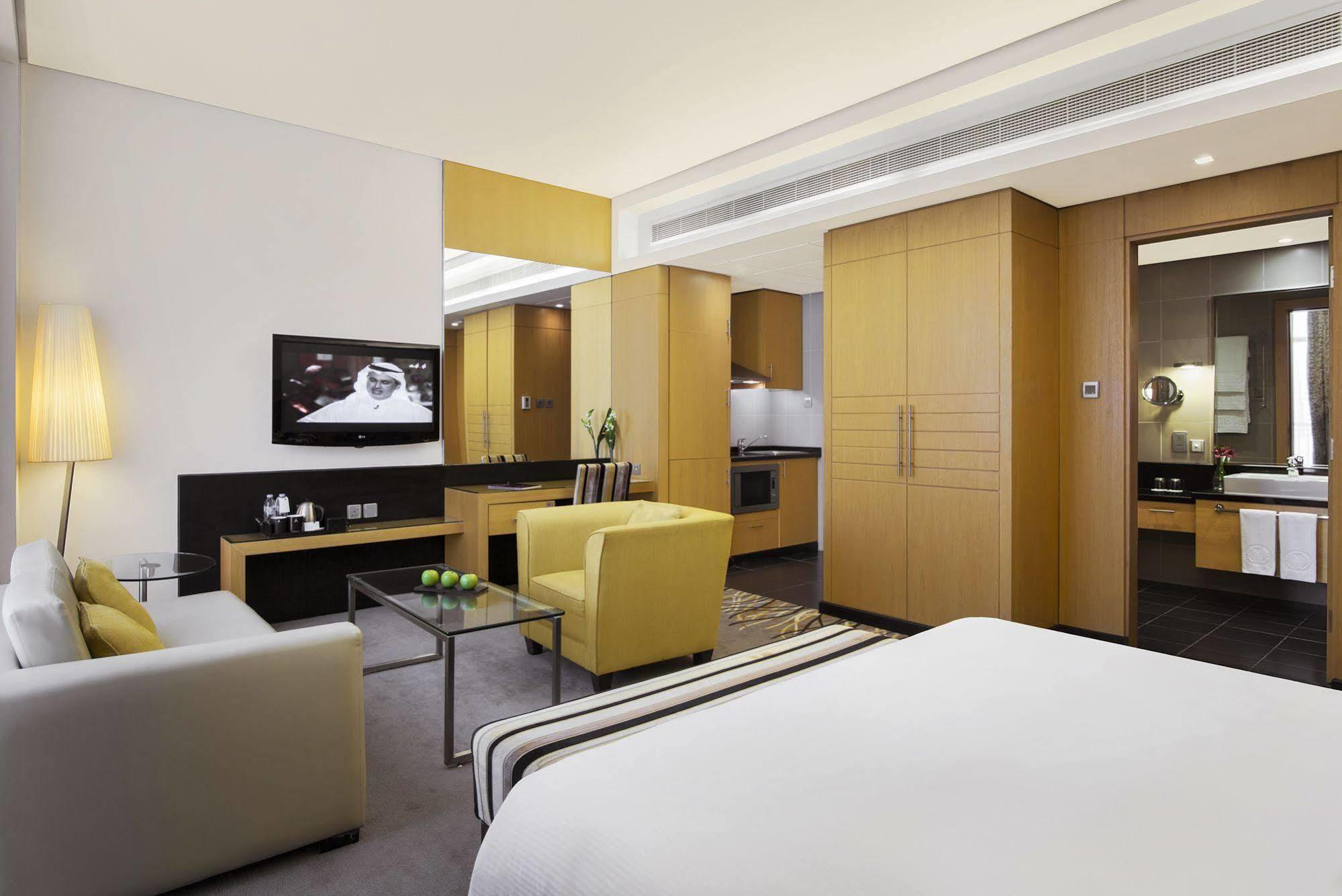 Hala Arjaan By Rotana, Deluxe Hotel Apartments Abu Dhabi Eksteriør bilde